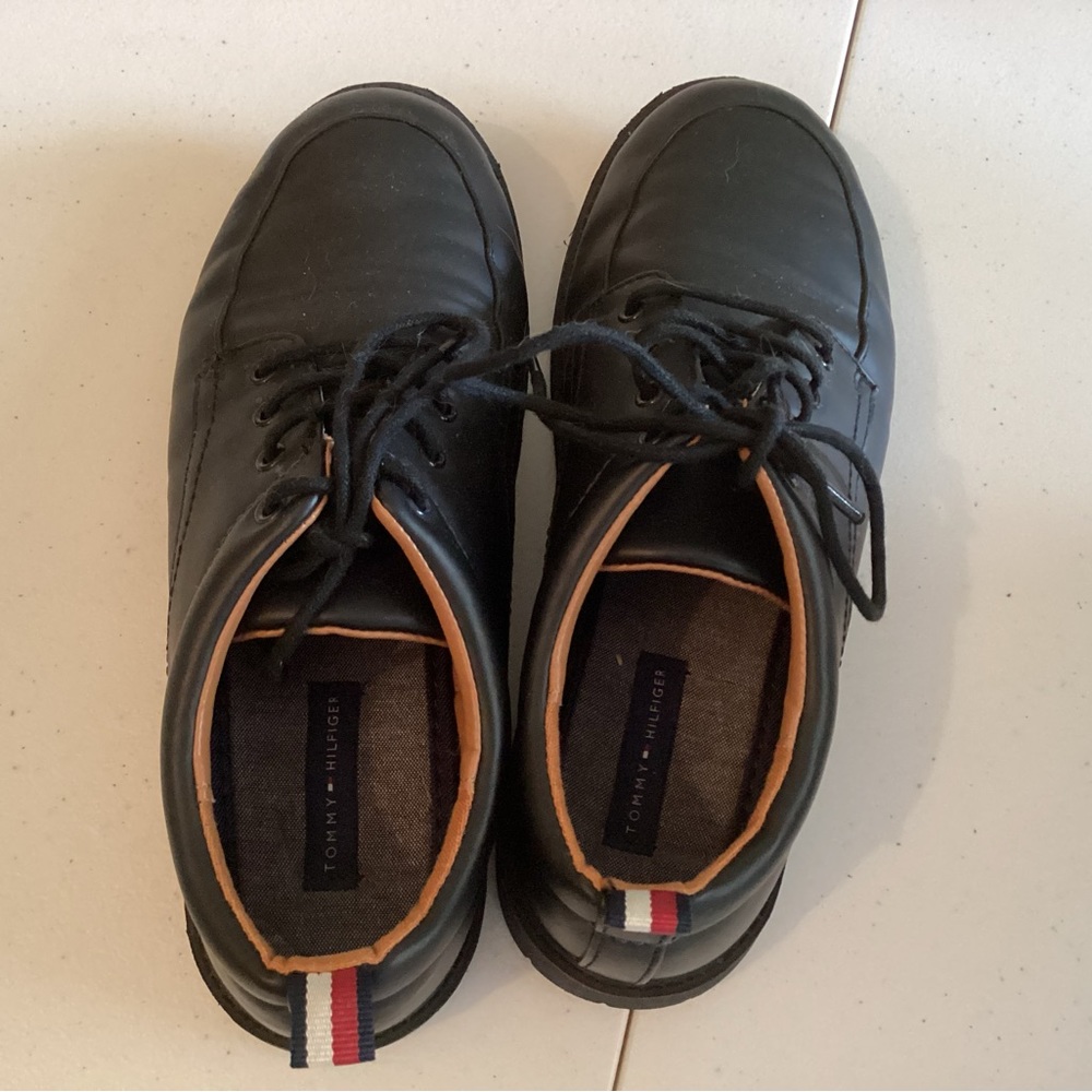 Black shoes